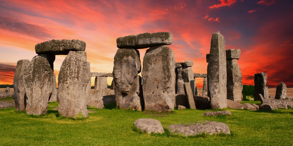 image of the mysterious Stonehenge